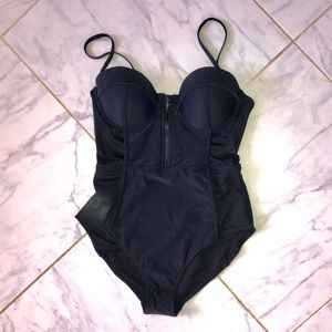 Black one piece swimming suit